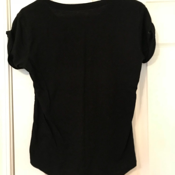 a.n.a black, cuffed shirt sleeve t-shirt. - Picture 2 of 4